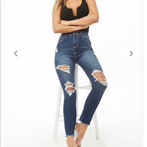 High-Waist Frayed Hem Skinny Jeans